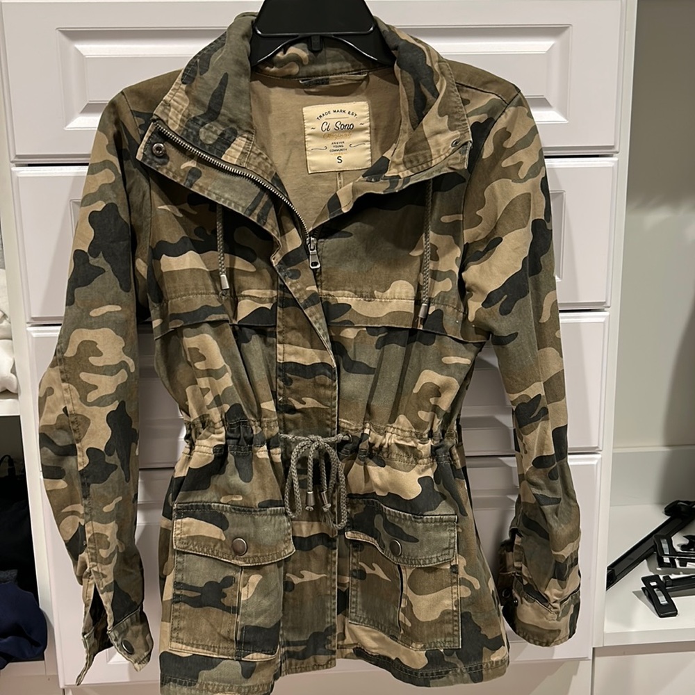 Camo print jacket - Picture 1 of 3